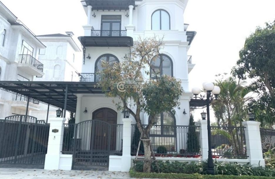 Chính chủ cho thuê gấp biệt thự đơn lập Vinhomes Green Villas, DT 214m2, full nội thất